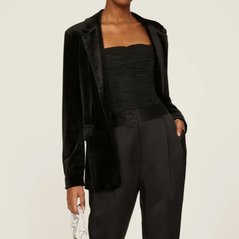 DO+BE Black Velvet Blazer